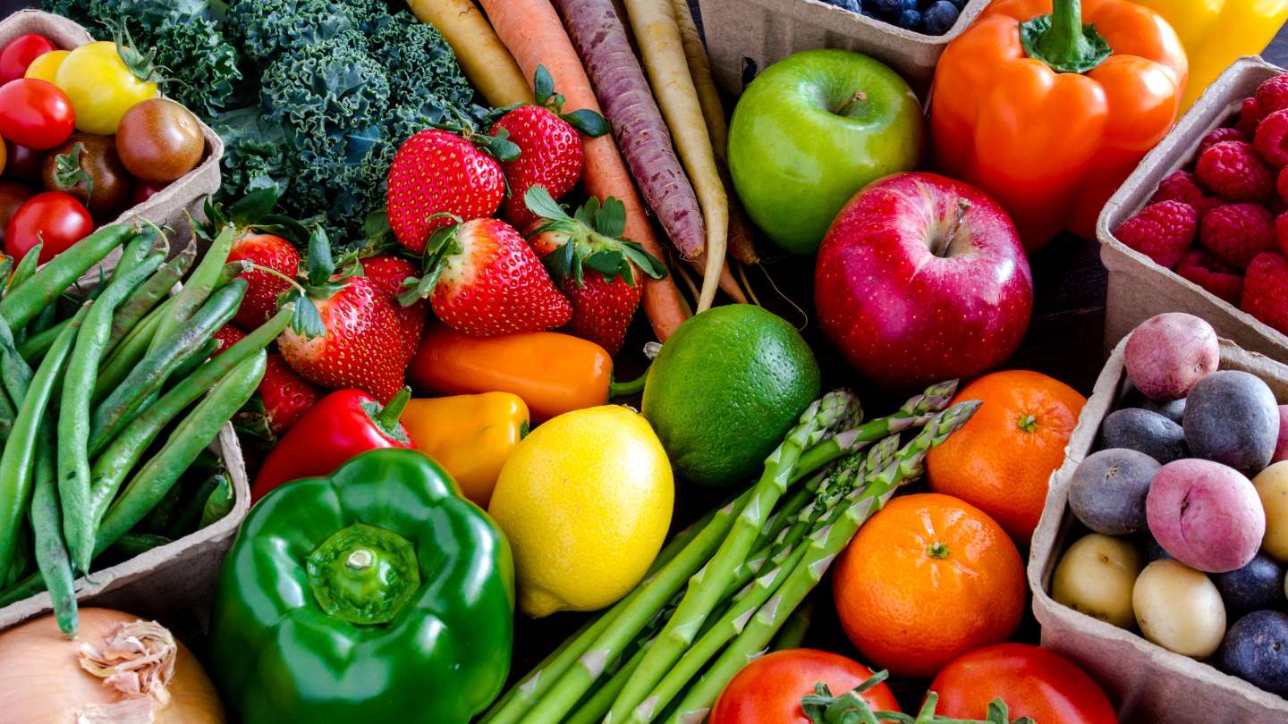 frutas-legumes-e-vegetais-em-hortifruti
